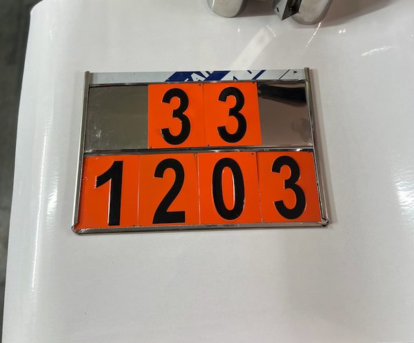 کد چهارمواد پشت تانک استیل